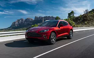   Aston Martin DBX - 2020