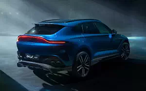   Aston Martin DBX707 - 2022