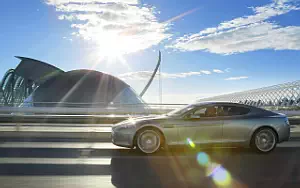   Aston Martin Rapide (Hardly Green) - 2010
