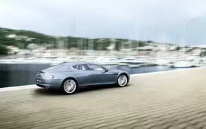   Aston Martin Rapide - 2010