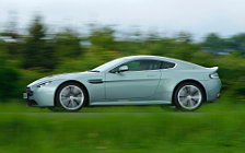   Aston Martin V12 Vantage Hardly Green - 2009