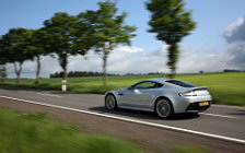   Aston Martin V12 Vantage Titanium Silver - 2009