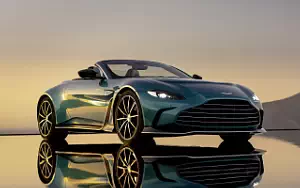   Aston Martin V12 Vantage Roadster - 2022