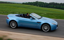   Aston Martin V8 Vantage Roadster Glacial Blue - 2008