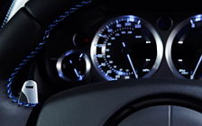   Aston Martin V8 Vantage S - 2011