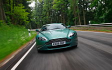   Aston Martin V8 Vantage Racing Green - 2008