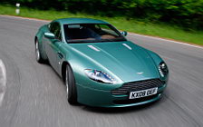   Aston Martin V8 Vantage Racing Green - 2008