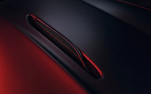 ���� ���������� Aston Martin Vantage S - 2025