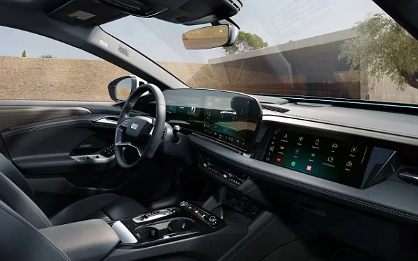 ���� ���������� Audi A6 Sportback e-tron US-spec - 2025