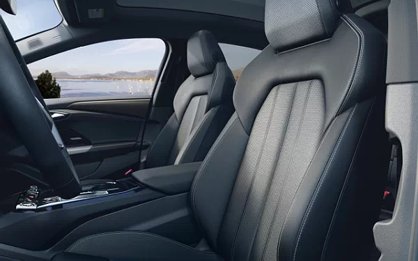 ���� ���������� Audi A6 Sportback e-tron US-spec - 2025