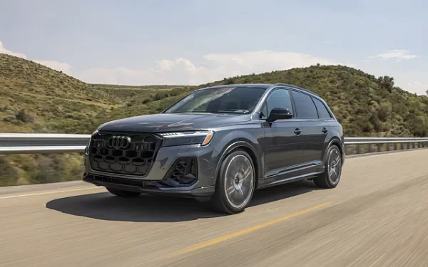 ���� ���������� Audi SQ7 TFSI Black Optic Package (Daytona Grey) US-spec - 2025