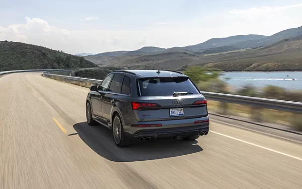 ���� ���������� Audi SQ7 TFSI Black Optic Package (Daytona Grey) US-spec - 2025