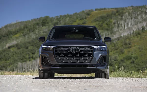 ���� ���������� Audi SQ7 TFSI Black Optic Package (Daytona Grey) US-spec - 2025