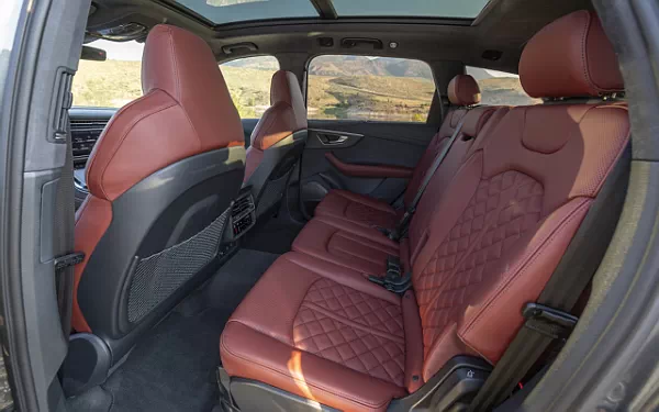 ���� ���������� Audi SQ7 TFSI Black Optic Package (Daytona Grey) US-spec - 2025