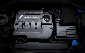   Audi A3 Sedan 2.0 TDI quattro S-line - 2016