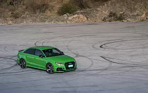   Audi RS3 Sedan - 2017