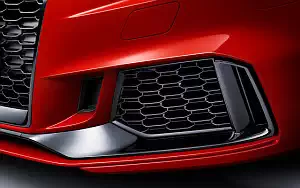   Audi RS3 Sedan - 2017