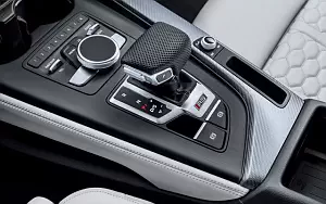   Audi RS4 Avant - 2017