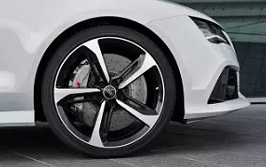   Audi RS7 Sportback - 2013