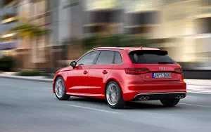   Audi S3 Sportback - 2013