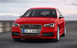   Audi S3 Sportback - 2013