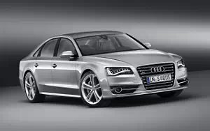  Audi S8 - 2011