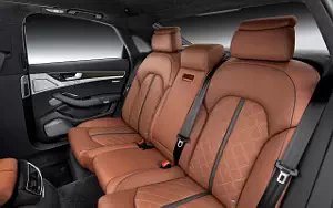   Audi S8 - 2013