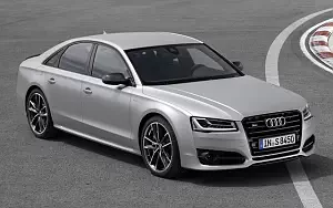   Audi S8 plus - 2009