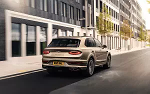   Bentley Bentayga Hybrid UK-spec - 2021