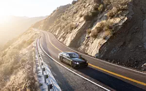   Bentley Flying Spur Hybrid (British Racing Green) US-spec - 2022