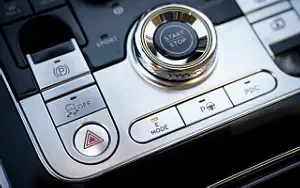   Bentley Flying Spur Hybrid (British Racing Green) US-spec - 2022