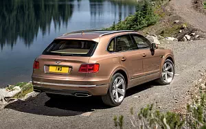   Bentley Bentayga - 2009