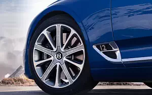   Bentley Continental GT (Sequin Blue) - 2018