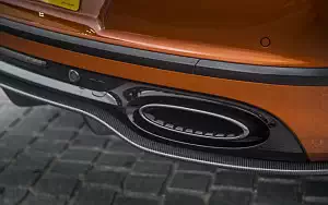   Bentley Continental Supersports Convertible (Orange Flame) - 2017