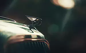   Bentley Flying Spur Blackline (Verdant) - 2019