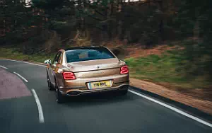   Bentley Flying Spur V8 Blackline - 2021