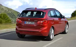   BMW 218d Active Tourer - 2014