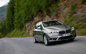   BMW 225i Active Tourer - 2014