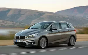   BMW 2 Series Active Tourer - 2014
