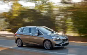   BMW 2 Series Active Tourer - 2014