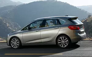   BMW 2 Series Active Tourer - 2014