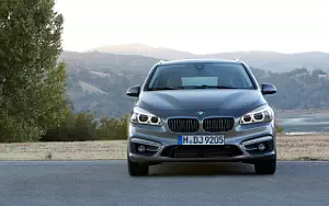   BMW 2 Series Active Tourer - 2014