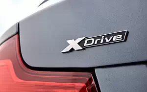   BMW M240i xDrive Coupe - 2017