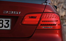   BMW 3-Series Coupe - 2010