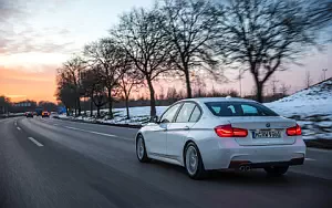  BMW 330e M Sport - 2016