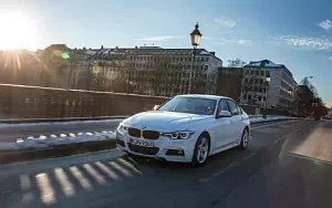   BMW 330e M Sport - 2016