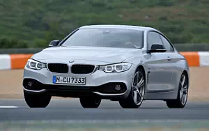   BMW 435i Coupe Sport Line - 2013