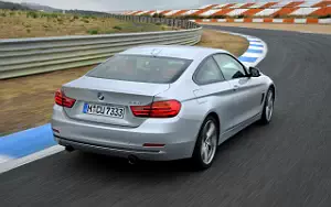   BMW 435i Coupe Sport Line - 2013