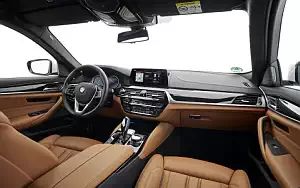   BMW 520d Touring Luxury Line - 2017