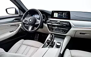   BMW 530d Touring M Sport - 2017